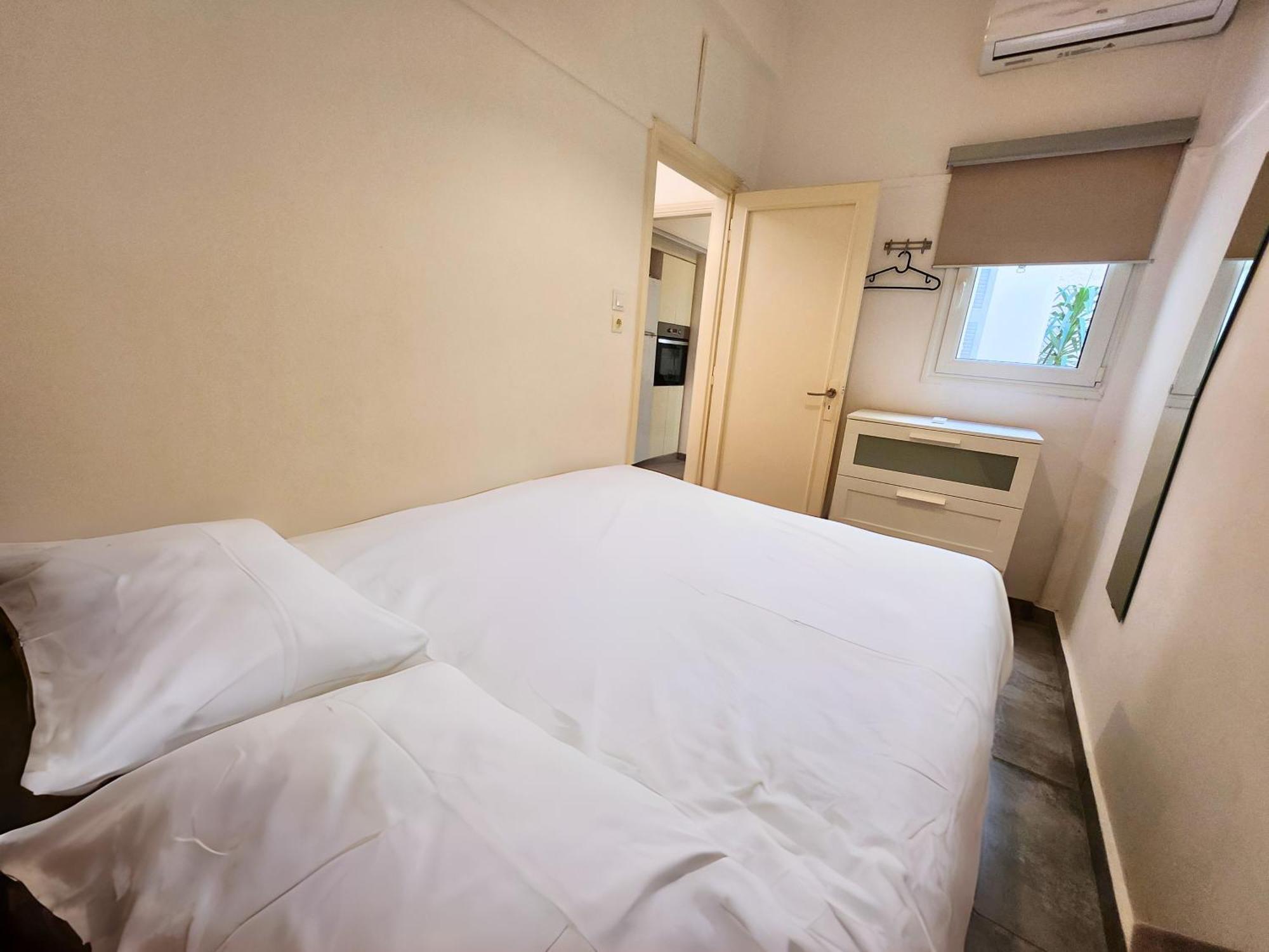 Cozy Apartment For 4 In Kolonaki, Lycabettus Atenas Exterior foto